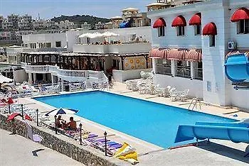 Flamingo Country Club Hotel