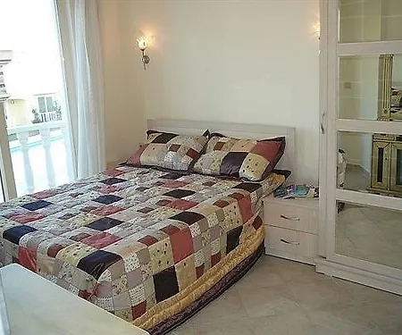 Flamingo Country Club Apartment