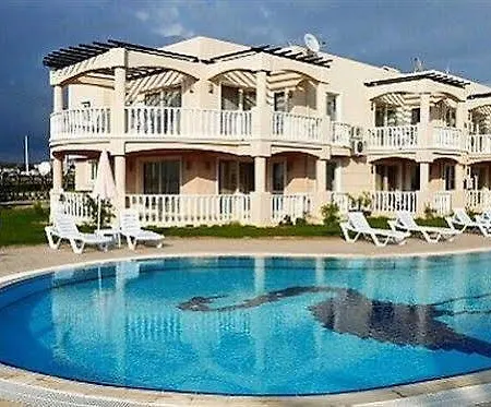 Apartment Flamingo Country Club *